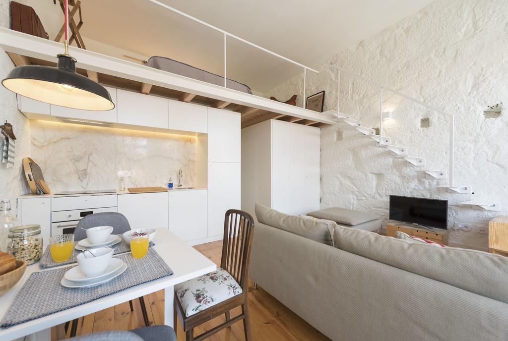 Lovelystay - Cativo Mezzanine Studio Porto Luaran gambar