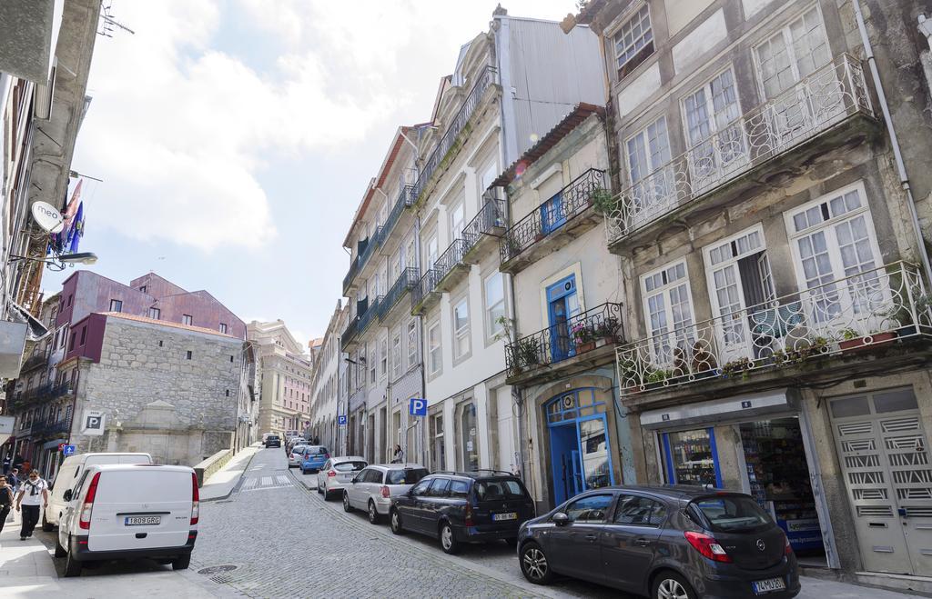 Lovelystay - Cativo Mezzanine Studio Porto Luaran gambar
