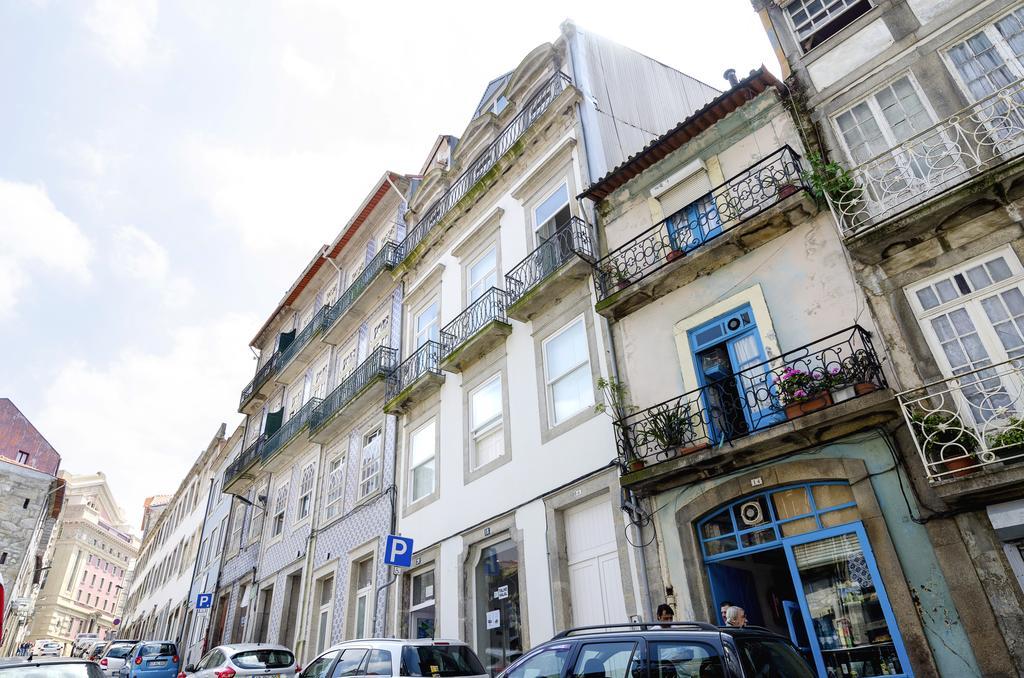 Lovelystay - Cativo Mezzanine Studio Porto Luaran gambar